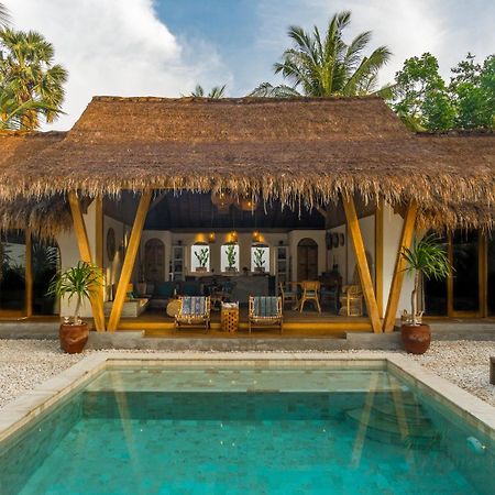 Bundi'S Villa Gili Air Exterior photo